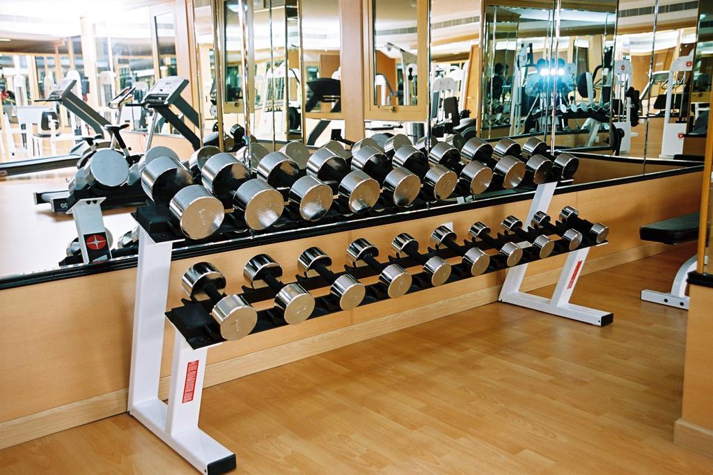 Winchester Grand Aparthotel 4*